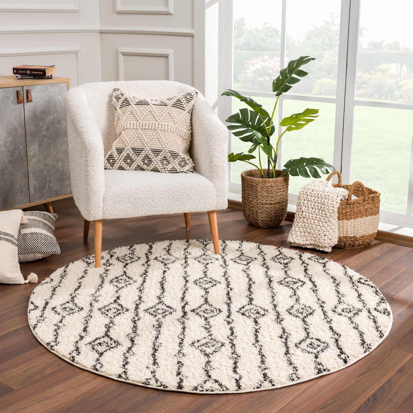 Bayanga Plush Area Rug