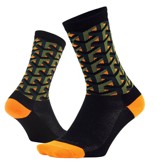 DeFeet Aireator 6" Framework Socks 7-9 Black-Goodwynn's