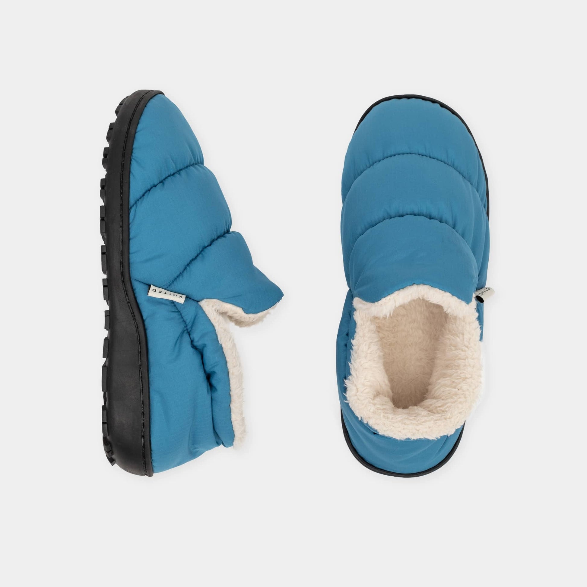 VOITED CloudTouch® Slippers - Lightweight, Indoor/Outdoor Fleece-Lined Camping Slippers - Arctic Blue-Goodwynn&#39;sGoodwynn&#39;s