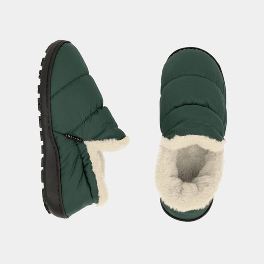 VOITED CloudTouch® Slippers - Lightweight, Indoor/Outdoor Fleece-Lined Camping Slippers - Green Gables-Goodwynn's