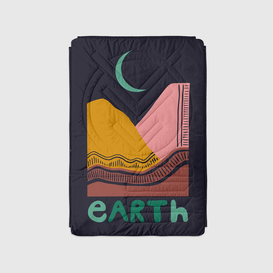 files/CopyofVOITED_Blanket_Cloudtouch_Earth_Flatlay_Vertical_V21UN03BLCTCEAR.jpg-Goodwynn's