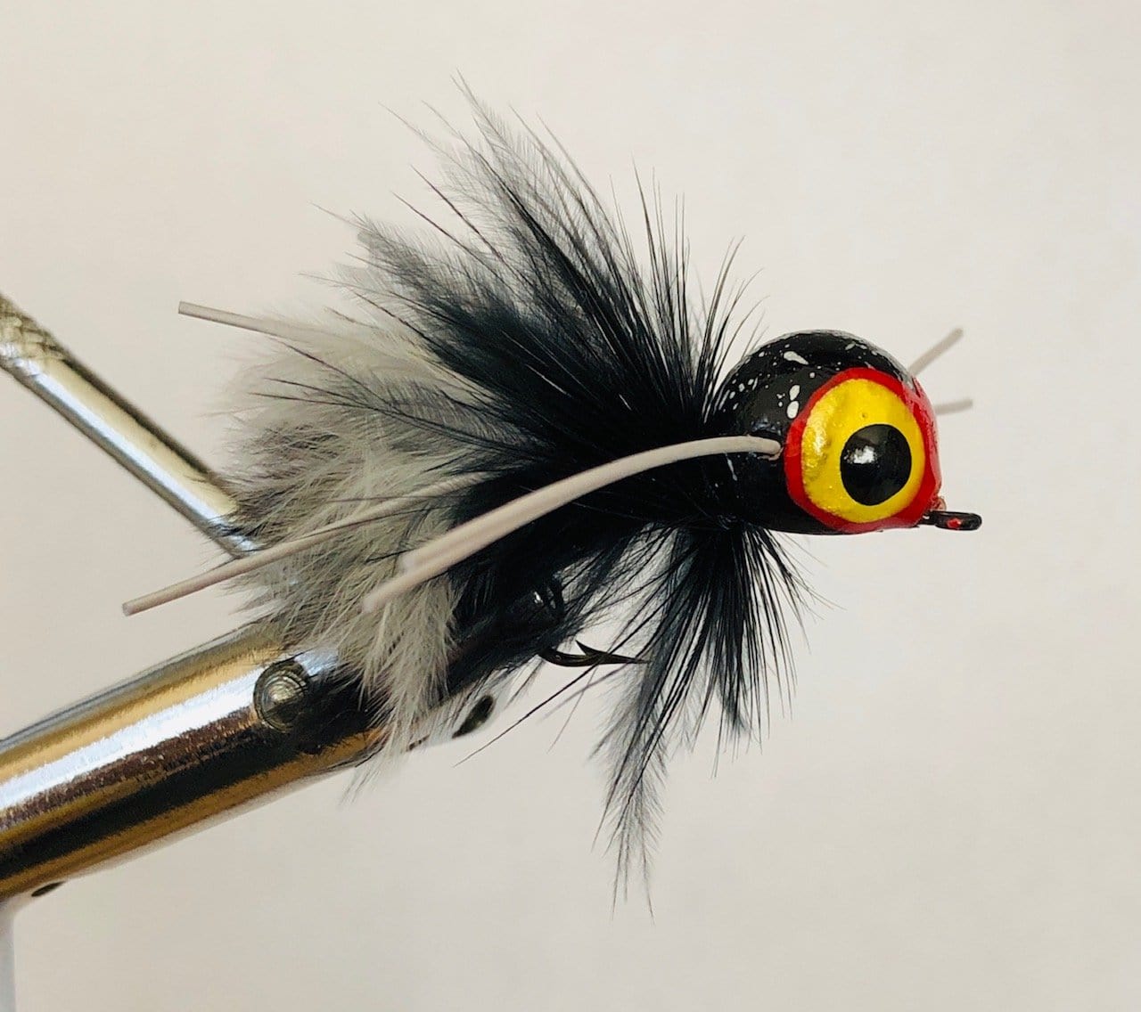 Wild Water Fly Fishing Black and White Spherical Body Popper, Size 4, Qty. 4-Goodwynn&#39;sGoodwynn&#39;s