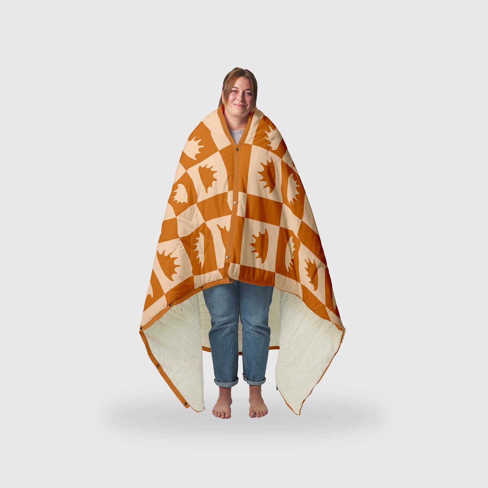 VOITED CloudTouch® Indoor/Outdoor Camping Blanket - Concha-Goodwynn&#39;sGoodwynn&#39;s