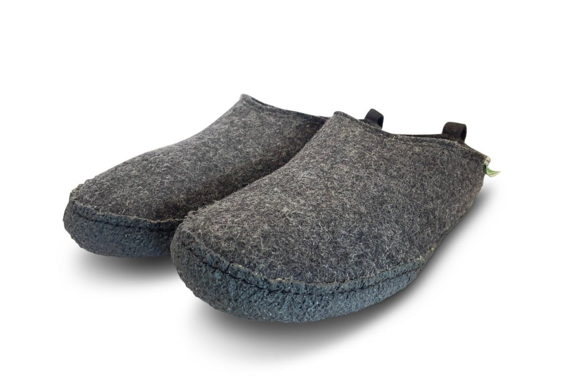 Kyrgies Wool Outdoor Slides - Women's-Goodwynn&#39;sGoodwynn&#39;s