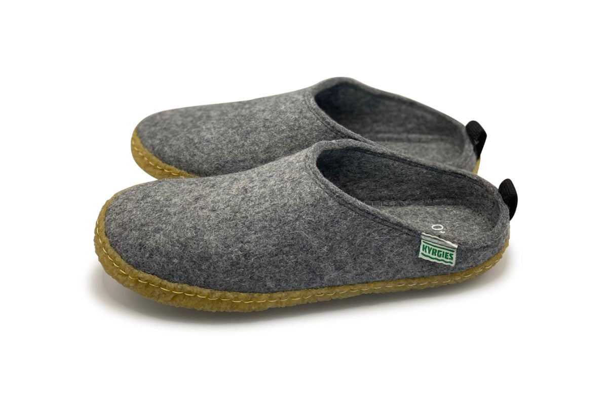 Kyrgies Wool Outdoor Slides - Women's-Goodwynn&#39;sGoodwynn&#39;s