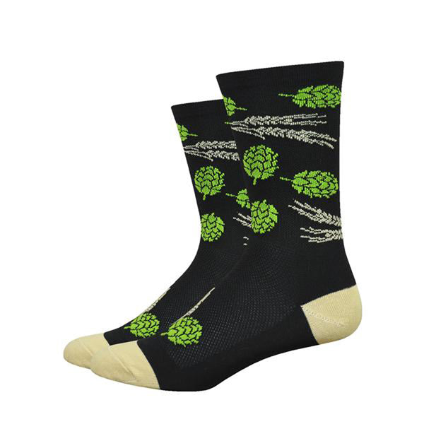 DeFeet Aireator 6" Hops and Barley Socks 9.5-11.5 Black