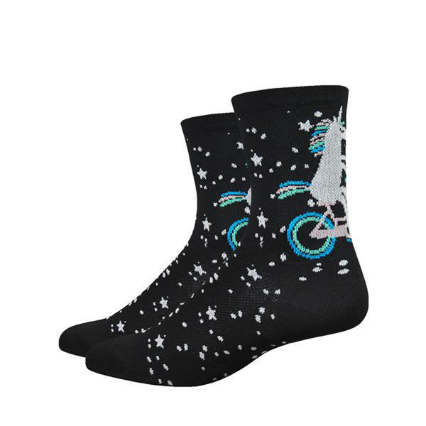 DeFeet Aireator 4" Unicorn Womens Socks 5-7 Black