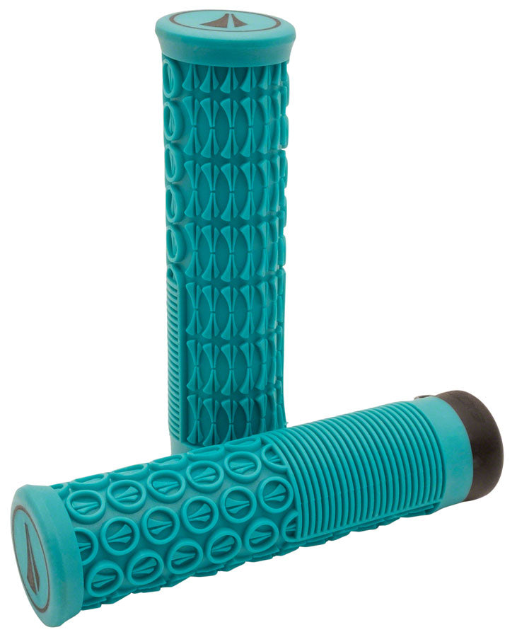 SDG Thrice 33 Lock-On MTB Grips - Turquoise-Goodwynn&#39;sGoodwynn&#39;s