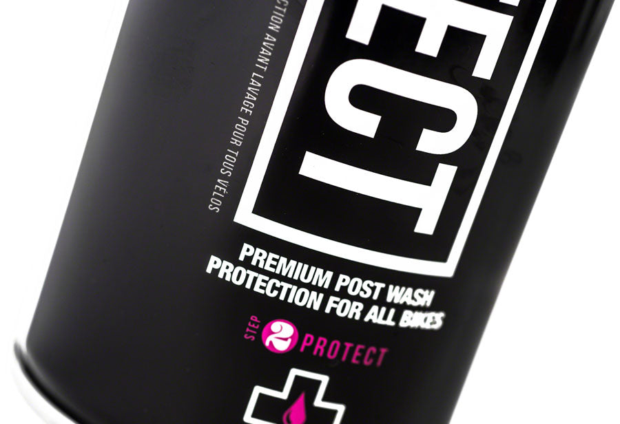 Muc-Off Bike Protect Detailer Spray: 500ml Aerosol-Goodwynn&#39;sGoodwynn&#39;s