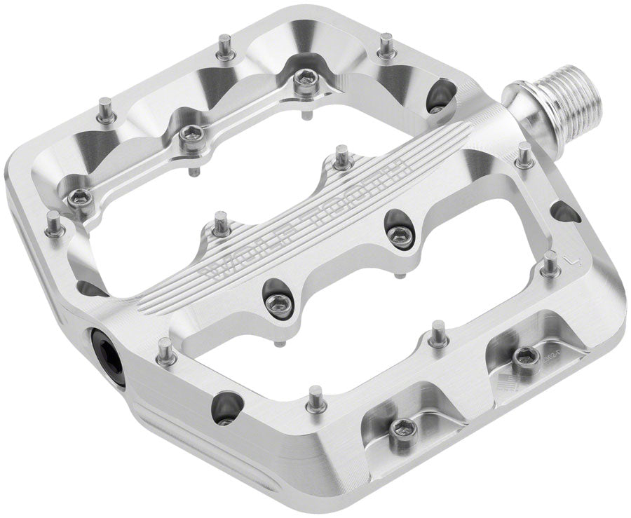 Wolf Tooth Waveform Pedals - Silver Large-Goodwynn&#39;sGoodwynn&#39;s