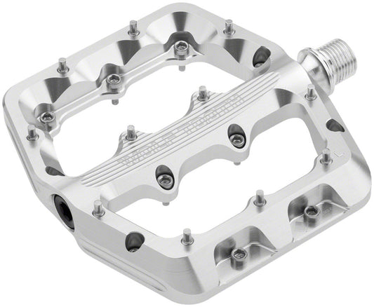 Wolf Tooth Waveform Pedals - Silver Large-Goodwynn's